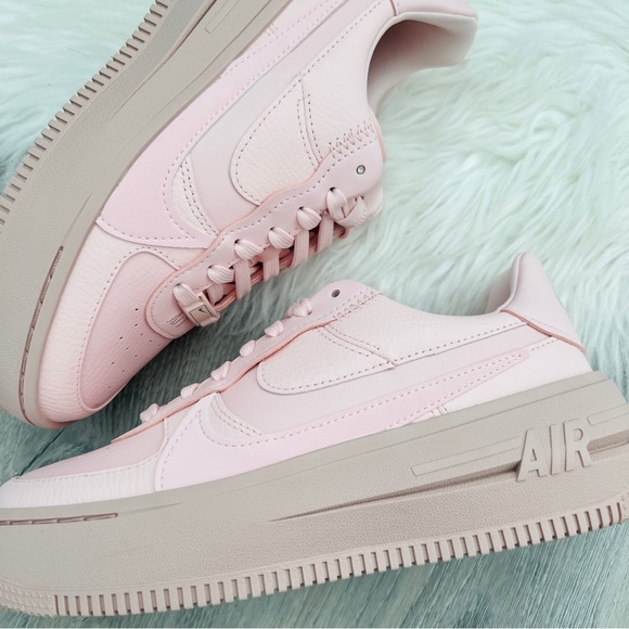 NWT Nike Air Force PLT. AF.ORM Women’s Shoes - Picture 4 of 10